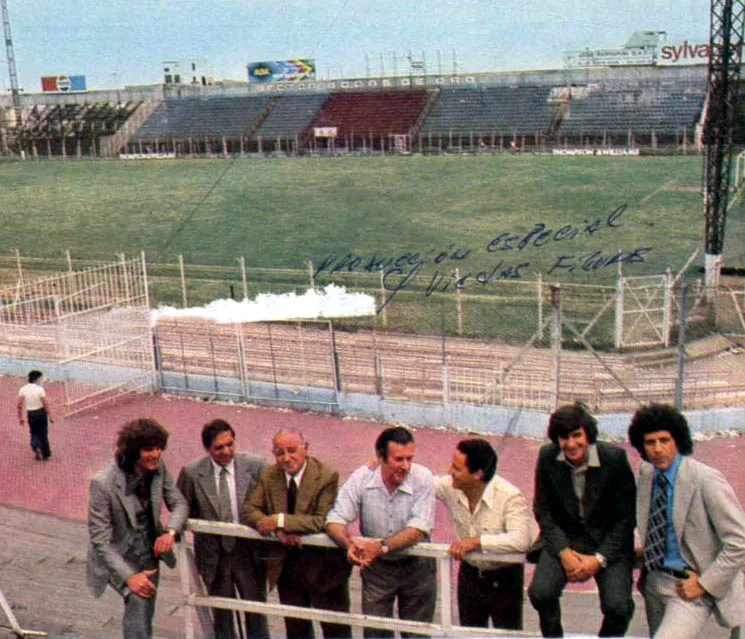 El Gasómetro vacío: la despedida, en una nota de El Gráfico.