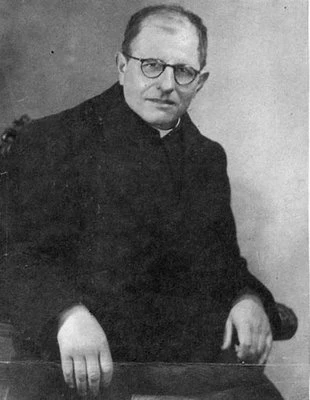 El padre Lorenzo Massa, hacia 1940.